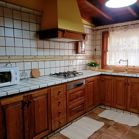 Semesterbostad Casa Tajonaje