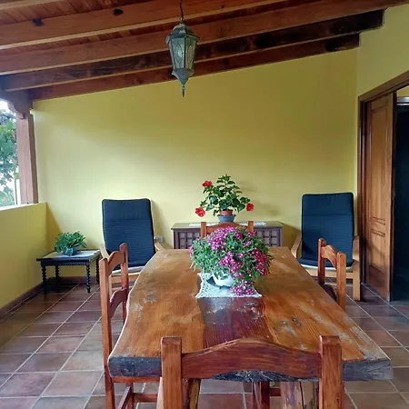 Dom wakacyjny Casa Tajonaje *